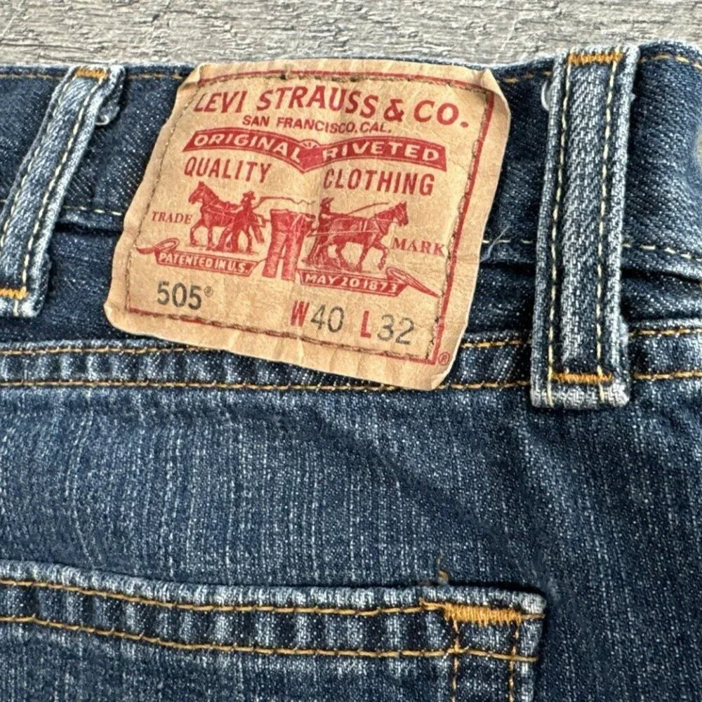 Levis Denim Jeans Mens 40x31 Blue 505 Straight Relaxed Classic Cowboy Western